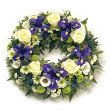 Wreath Leaf Edging Blue & Yellow