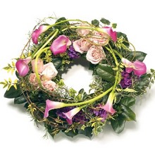 Wreath Leaf Edging Pink